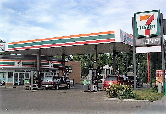 7-11 Store